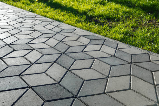 Best Local Driveway Pavers  in Shorewood Tower Hills Harbert, MI