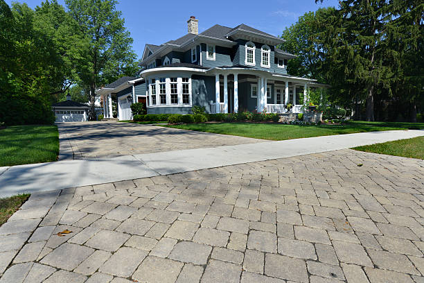 Best Best Driveway Pavers  in Shorewood Tower Hills Harbert, MI